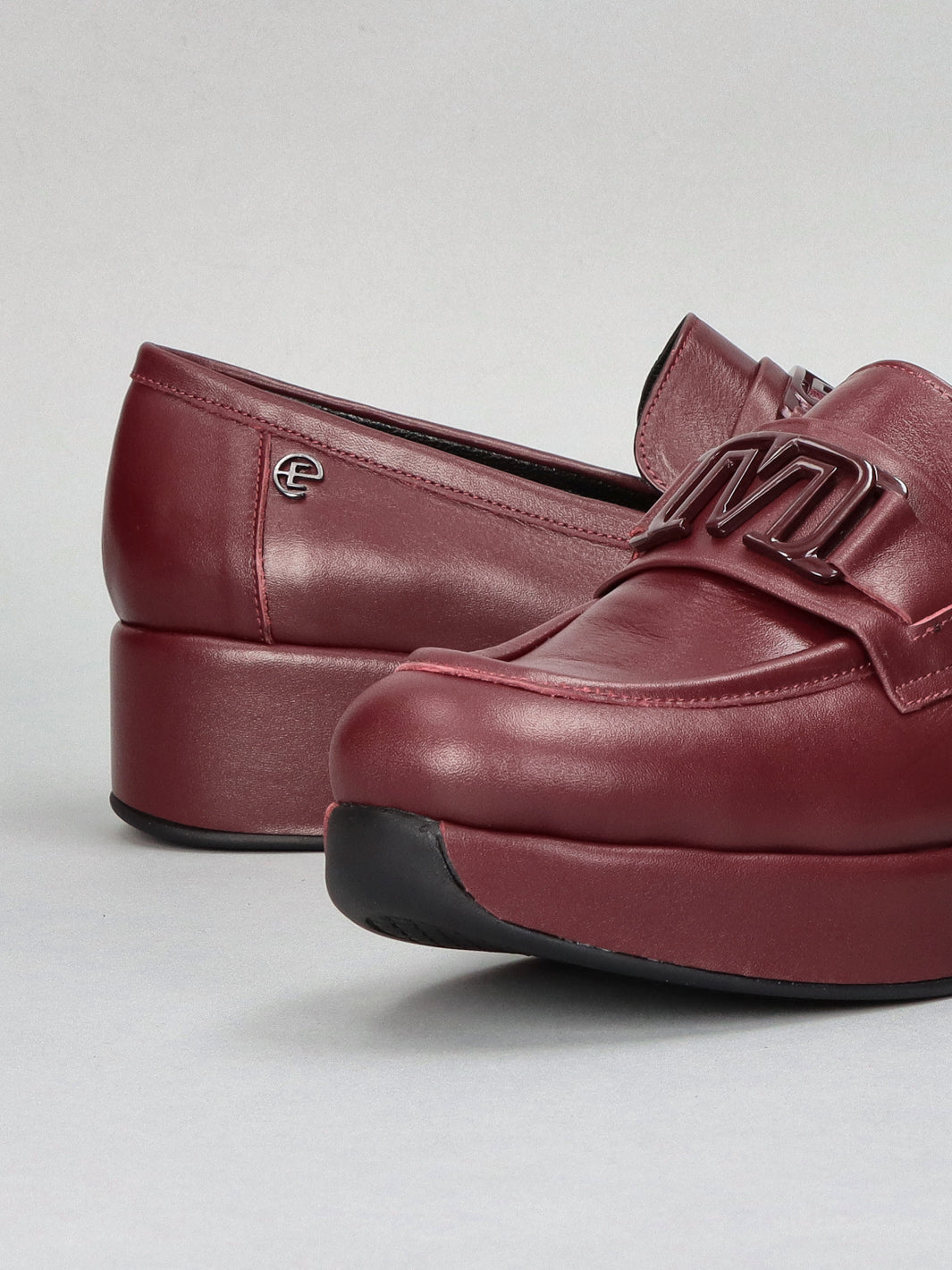 LEATHER LOW SHOES - BURGUNDY