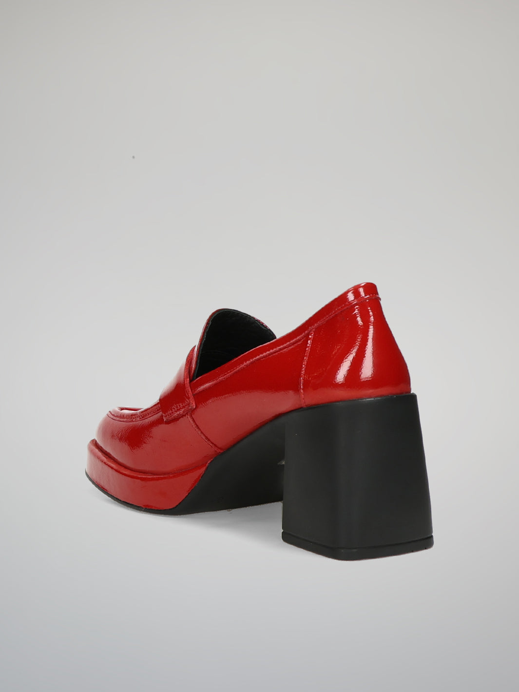 LEATHER SHOES - RED