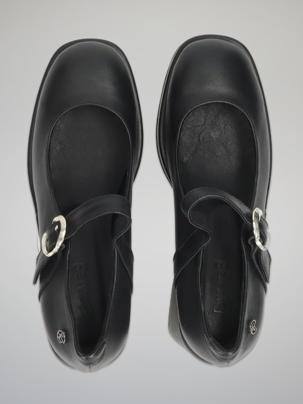 LEATHER HEELS- BLACK