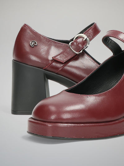 LEATHER HEELS - BURGUNDY