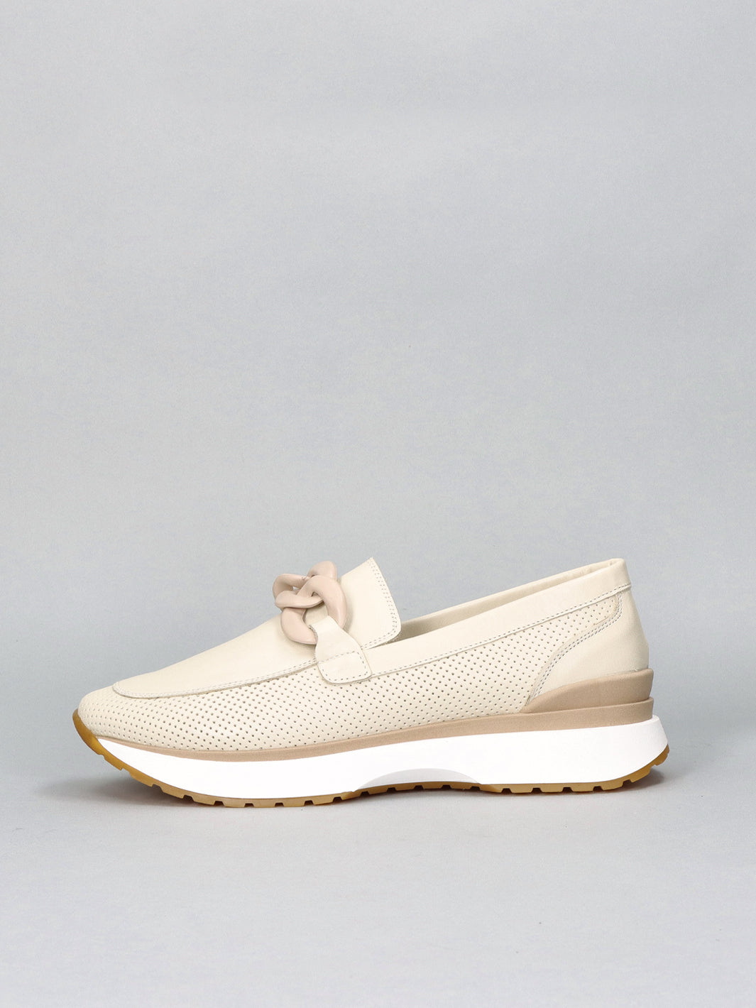 LEATHER LOW SHOES - BEIGE