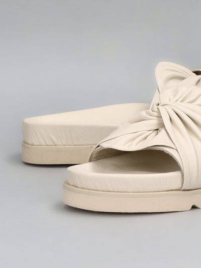 LEATHER SLIPPERS - BEIGE