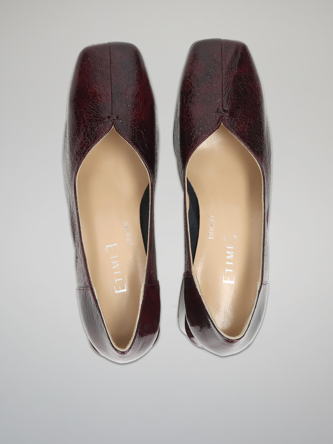 LEATHER PUMPS - BURGUNDY
