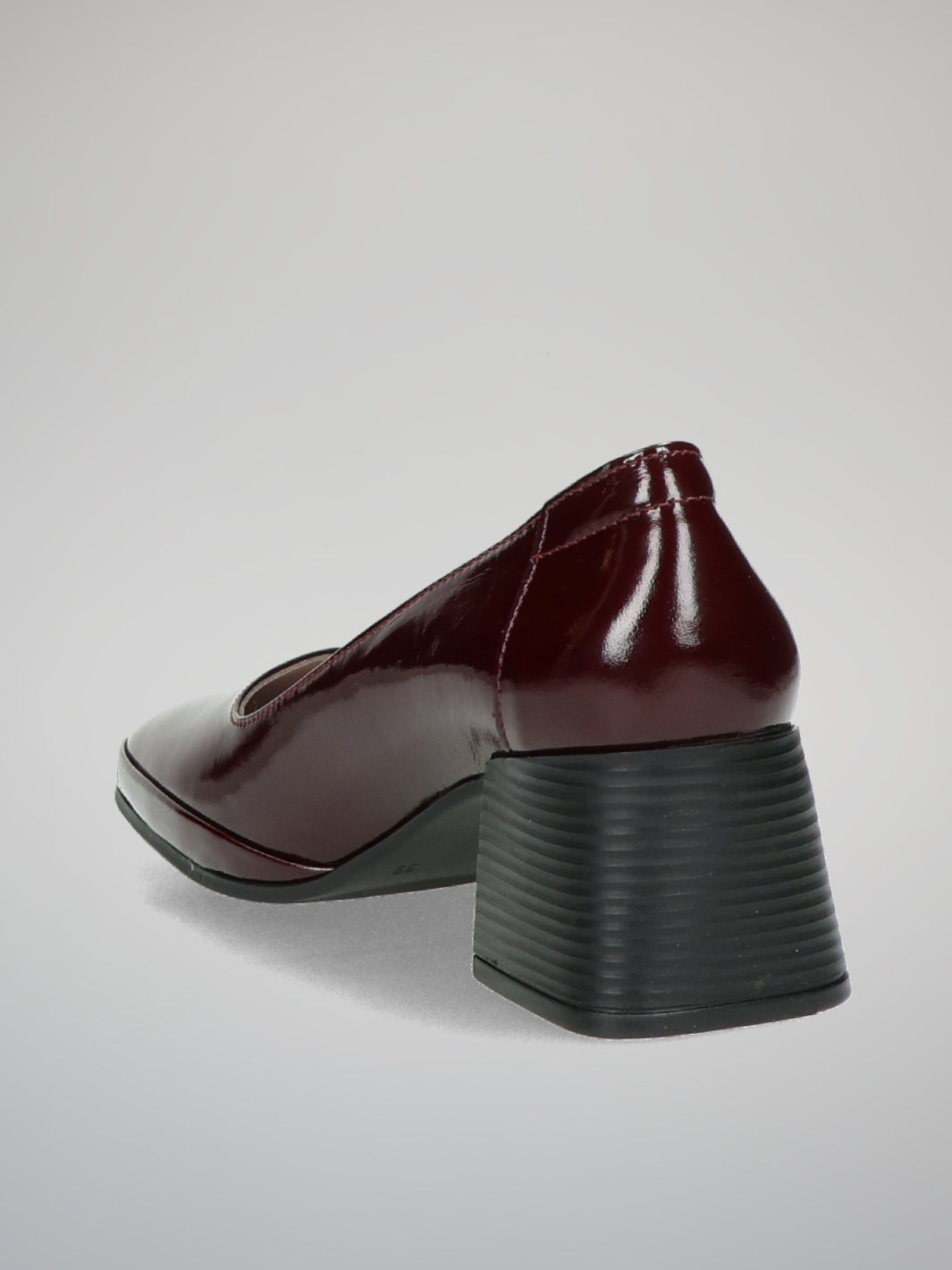 LEATHER PUMPS - BURGUNDY