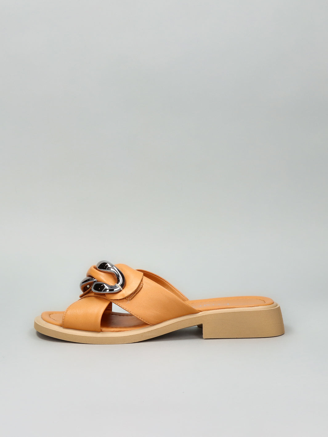 LEATHER SLIPPERS - BROWN