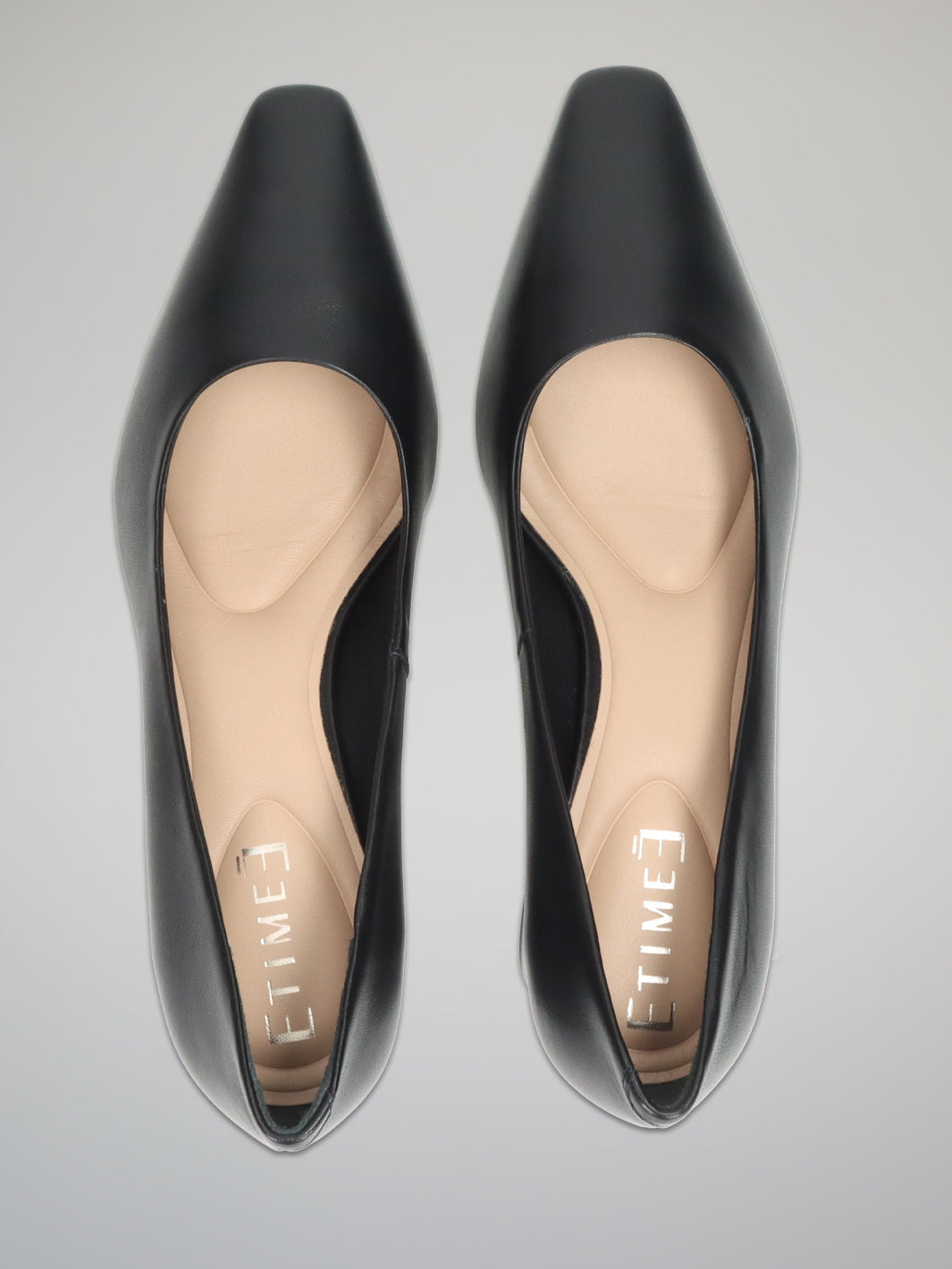 LEATHER HEELS - BLACK