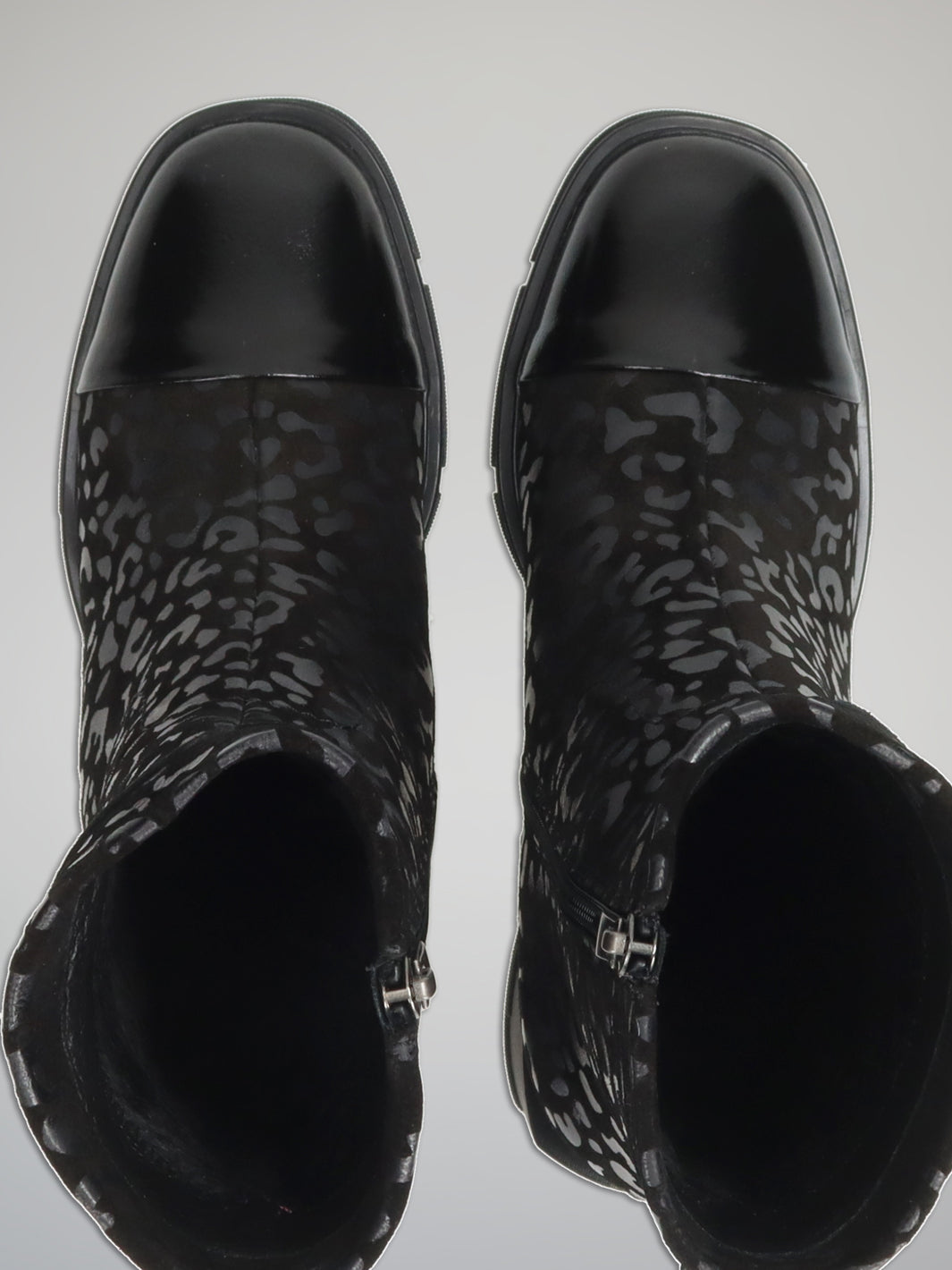 CASUAL ANKLE BOOTS - BLACK