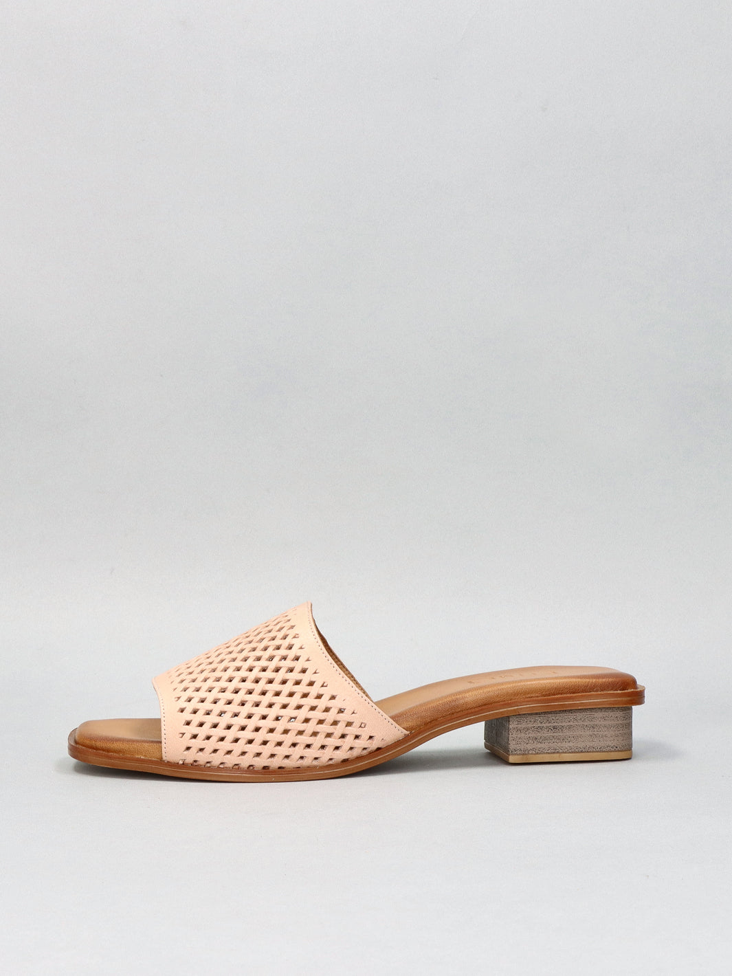 LEATHER SLIPPERS - BEIGE/BROWN