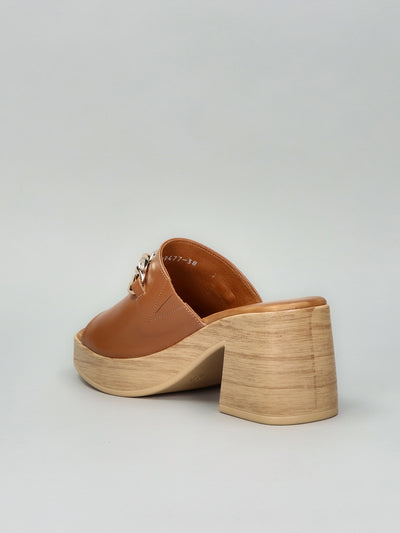 LEATHER SLIPPERS - BROWN