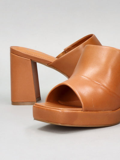 LEATHER SLIPPERS - COGNAC BROWN