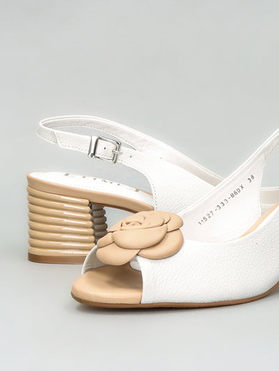 LEATHER SANDALS - WHITE