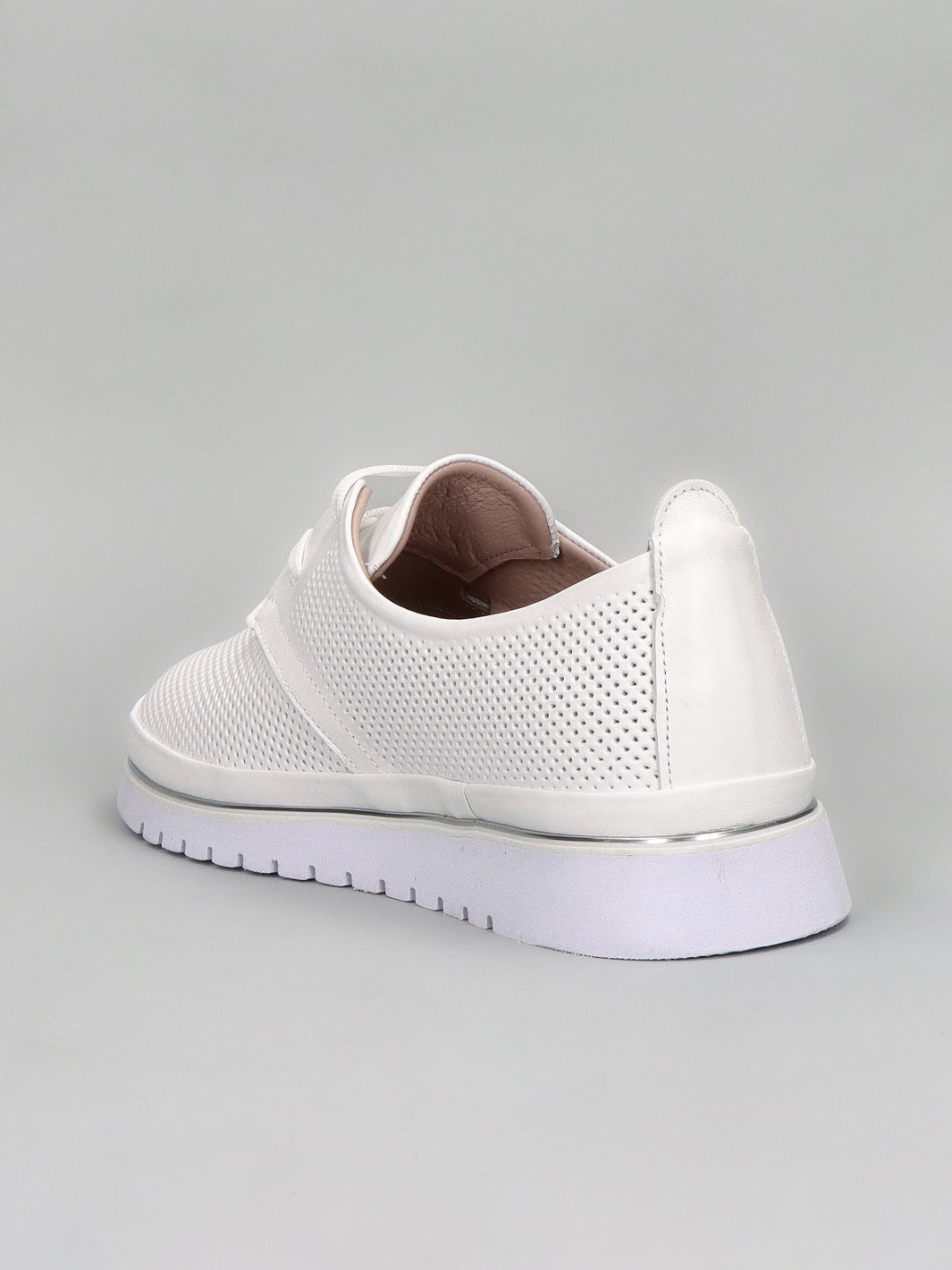 LEATHER LOW SHOES - WHITE