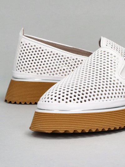LEATHER LOW SHOES - WHITE