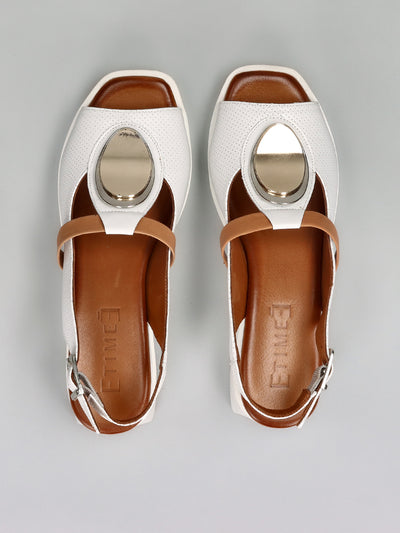 LEATHER SANDALS - WHITE