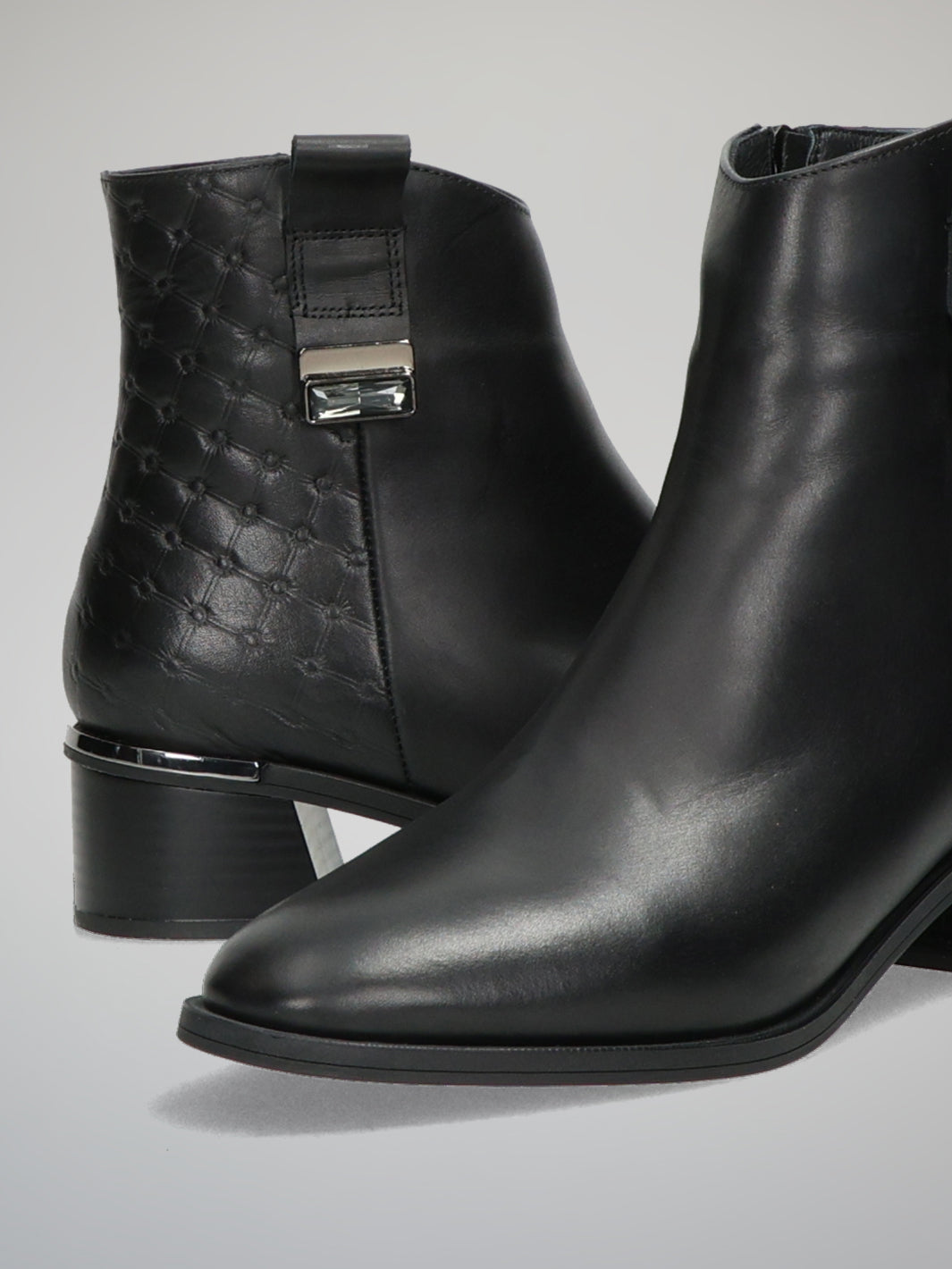 ANKLE BOOTS - BLACK
