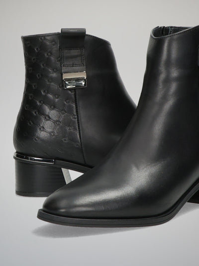 ANKLE BOOTS - BLACK