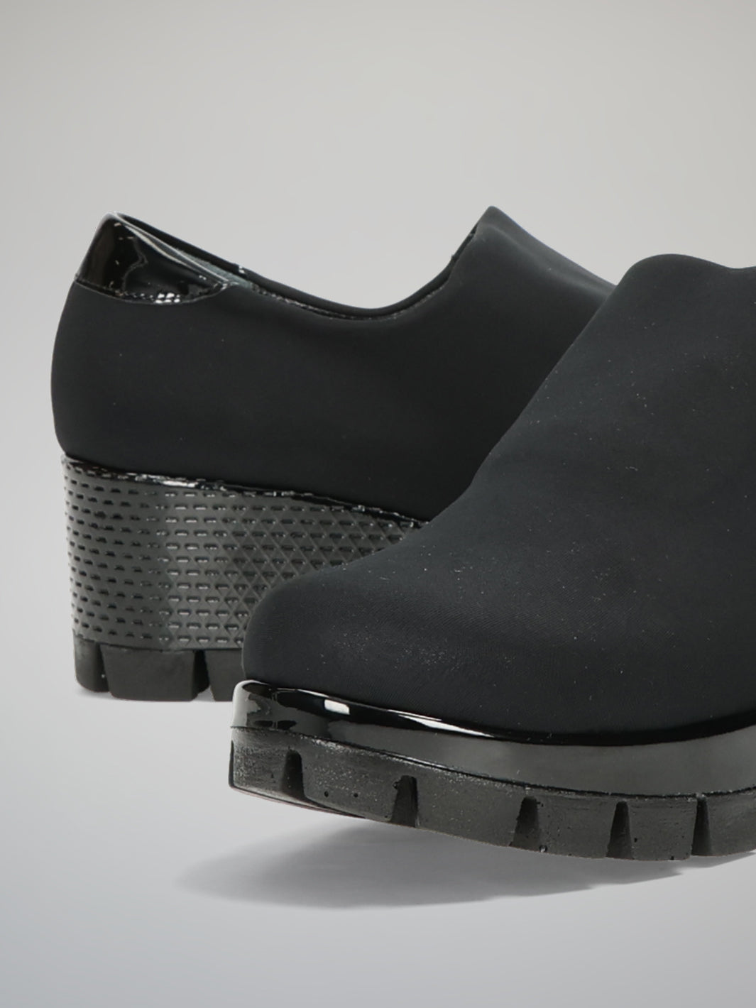 ELEGANT LOW SHOES - BLACK