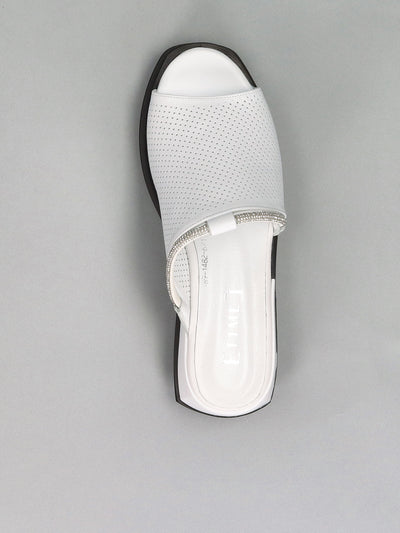 LEATHER SLIPPERS - WHITE