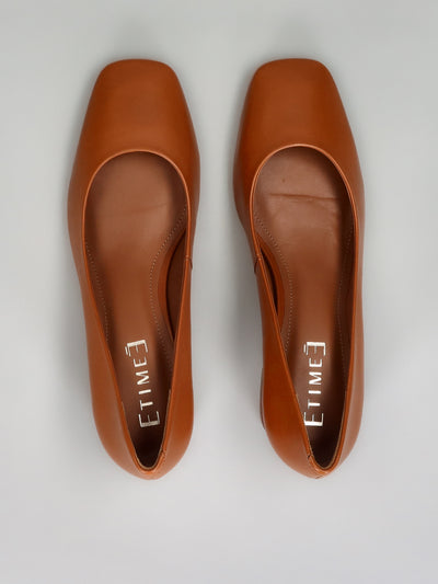 LEATHER PUMPS - BROWN