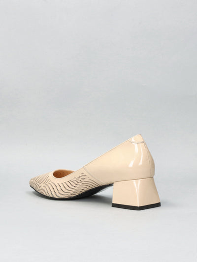 LEATHER PUMPS - BEIGE