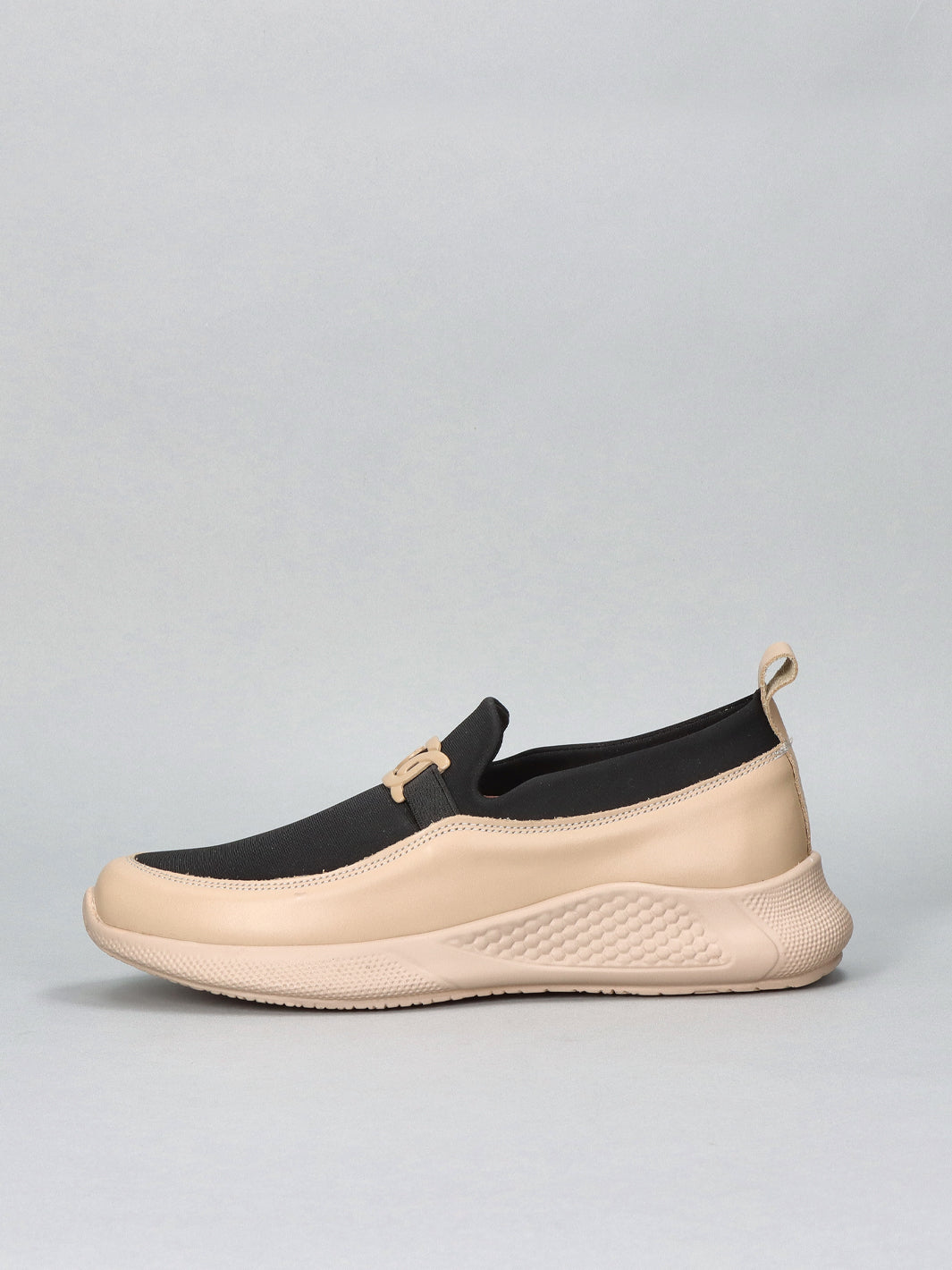 LEATHER LOW SHOES - BEIGE/BLACK