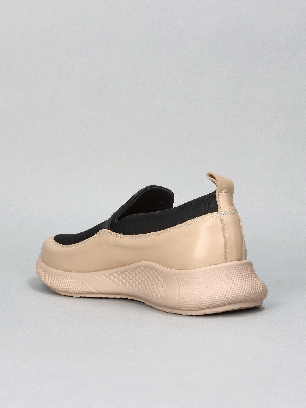 LEATHER LOW SHOES - BEIGE/BLACK