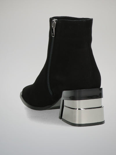 ELEGANT ANKLE BOOTS - BLACK