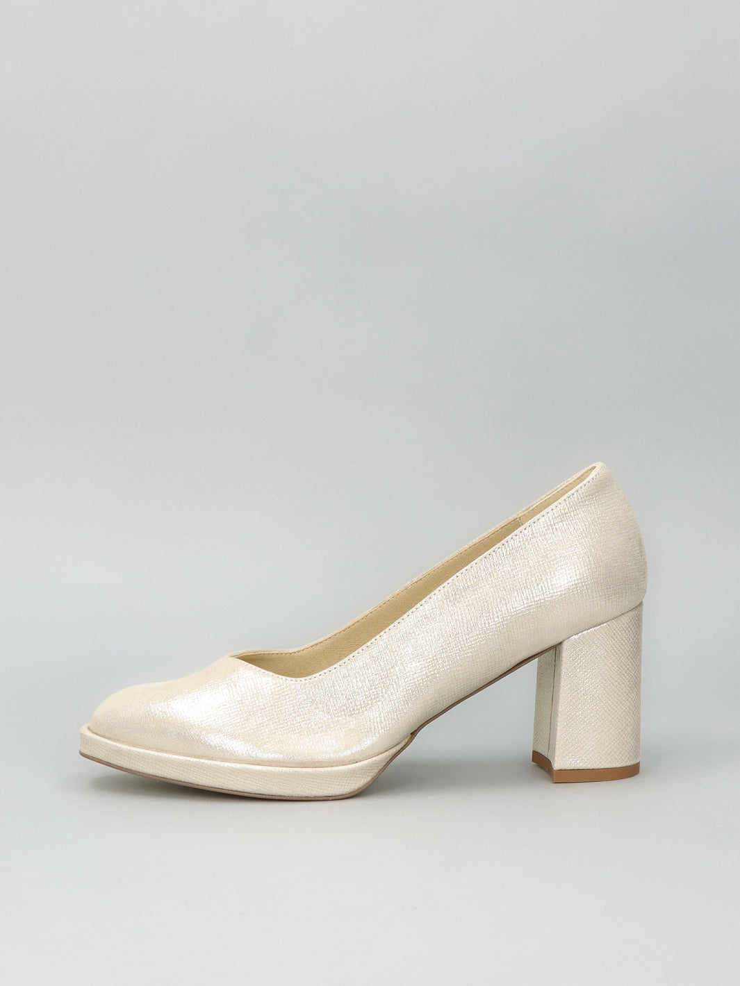 NUBUCK PUMPS - GOLD