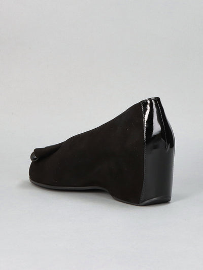 SUEDE LOW SHOES - BLACK