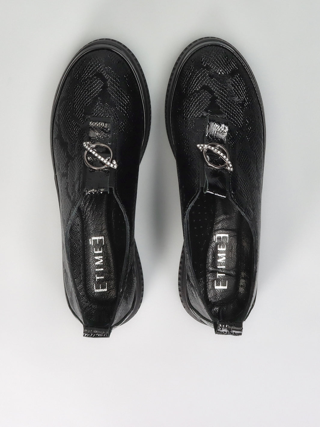 LEATHER SNEAKER - BLACK