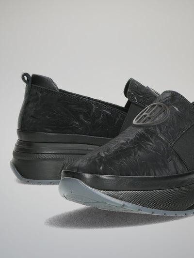 LEATHER LOW SHOES - BLACK