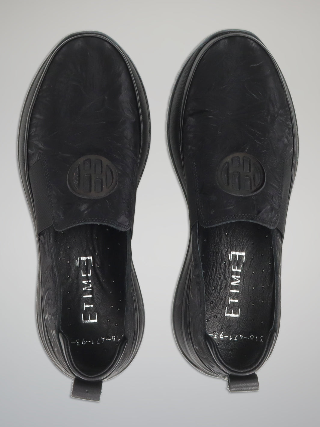 LEATHER LOW SHOES - BLACK