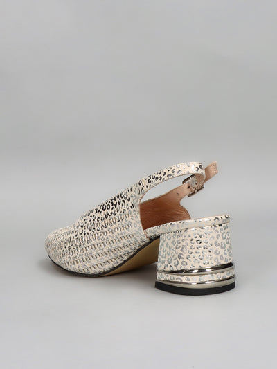 LEATHER PUMPS WITH OPEN HEEL - BEIGE/SILVER