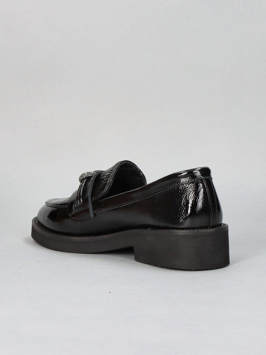 LEATHER LOW SHOES - BLACK