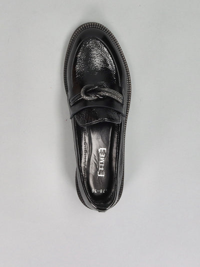 LEATHER LOW SHOES - BLACK