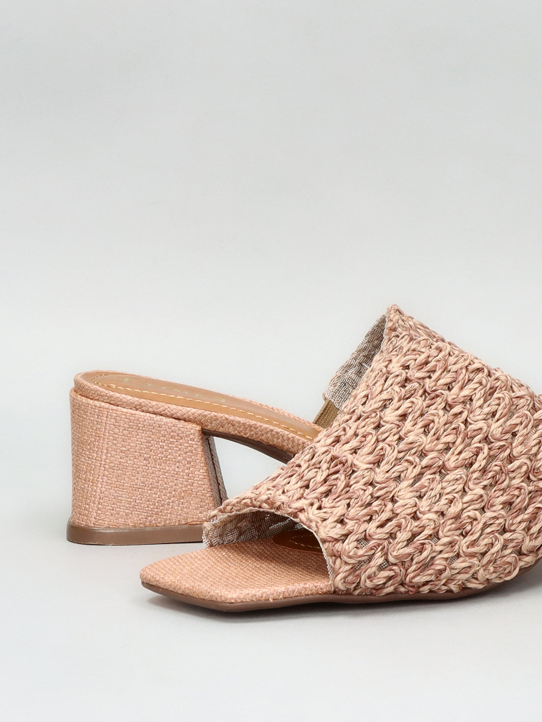 STYLISH SLIPPERS- BROWN