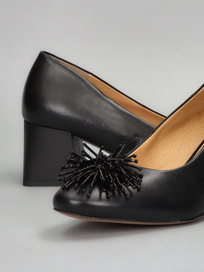 LEATHER PUMPS - BLACK