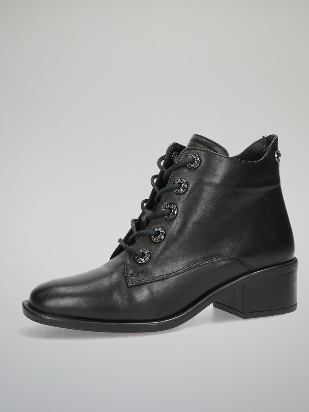 ANKLE BOOTS - BLACK