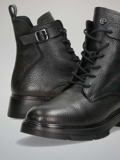 LEATHER ANKLE BOOTS - BLACK