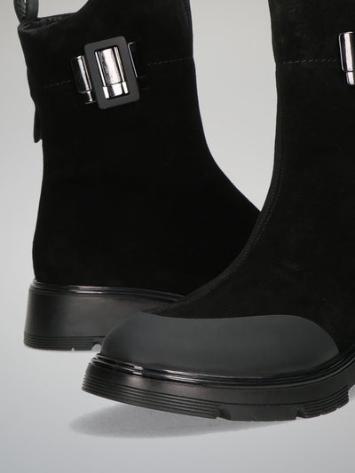 ANKLE BOOTS - BLACK
