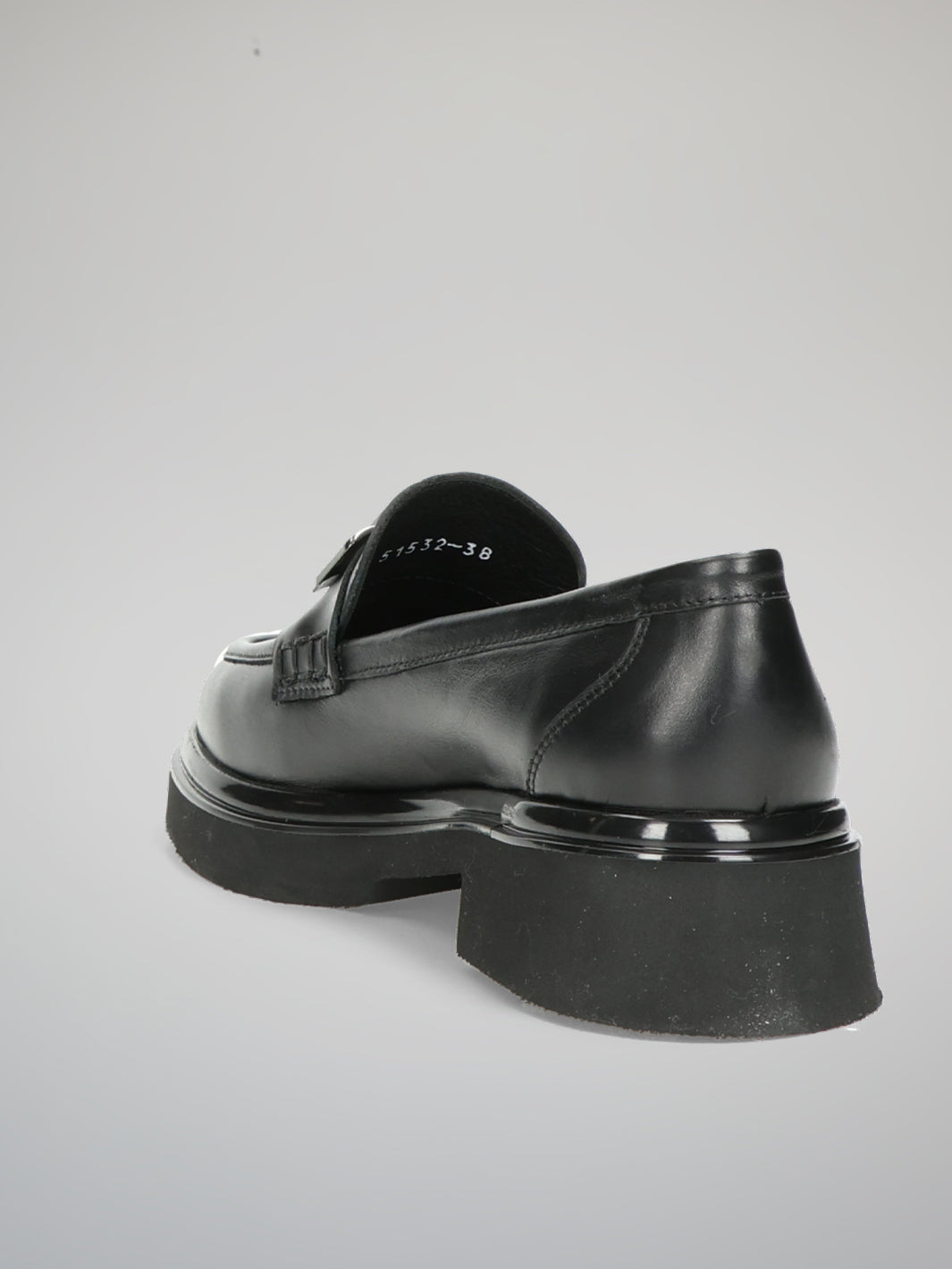 LEATHER SHOES - BLACK