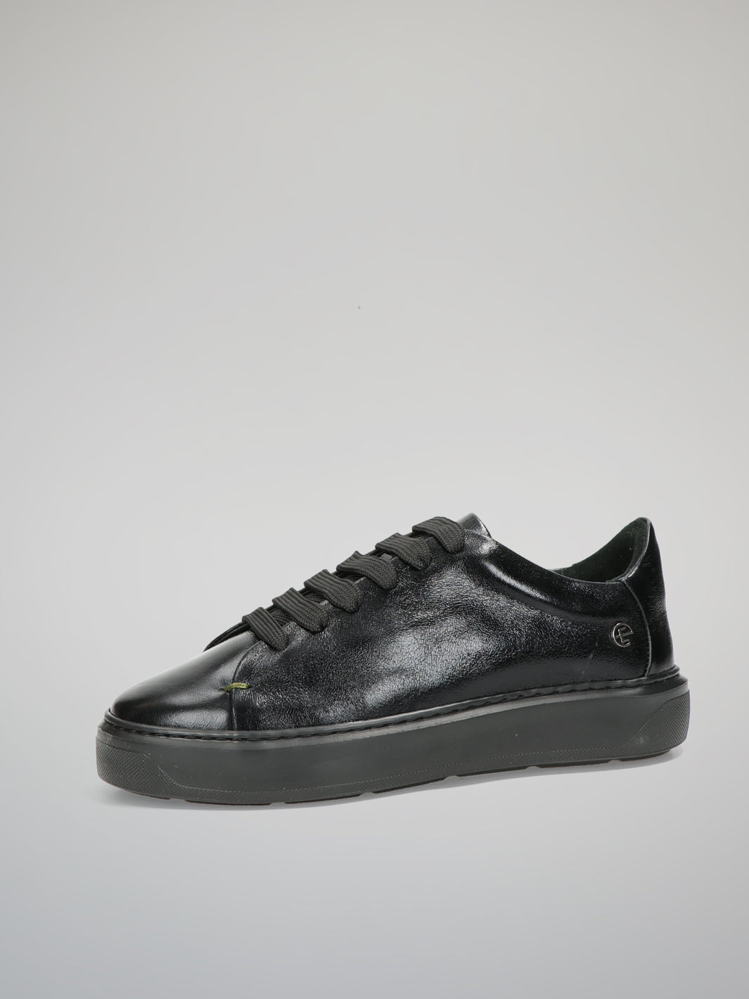 LEATHER TRAINERS - BLACK