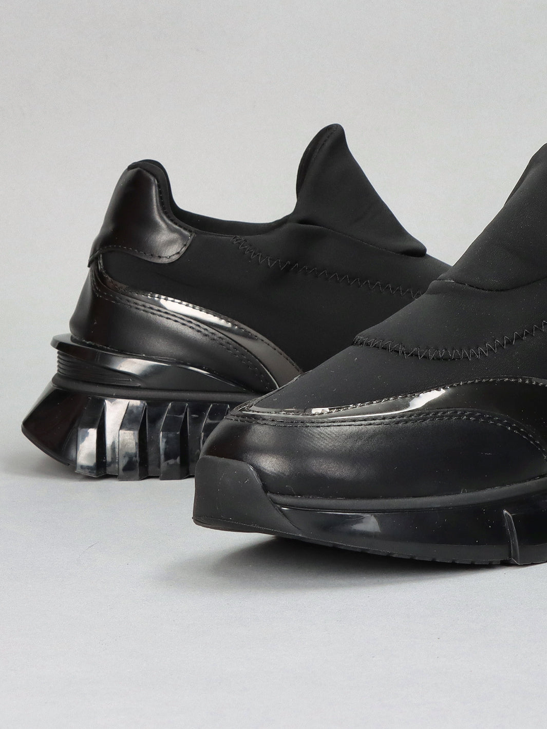 TEXTILE SNEAKER - BLACK