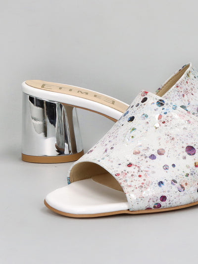LEATHER SLIPPERS - WHITE