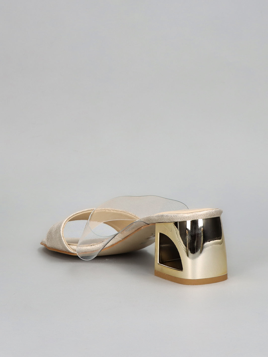 LEATHER SLIPPERS - GOLD
