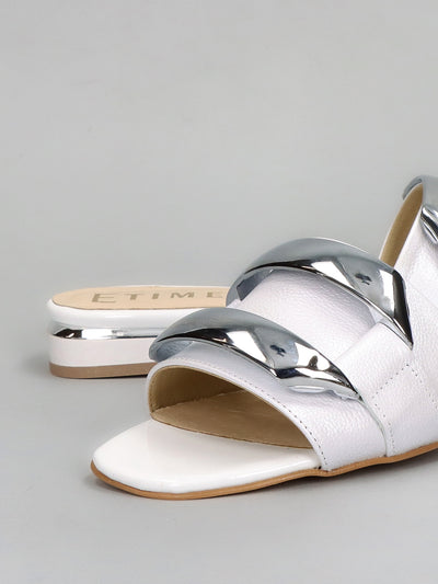 LEATHER SLIPPERS - WHITE