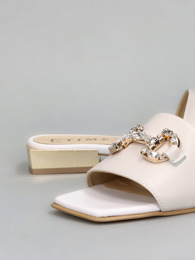 LEATHER SLIPPERS - WHITE