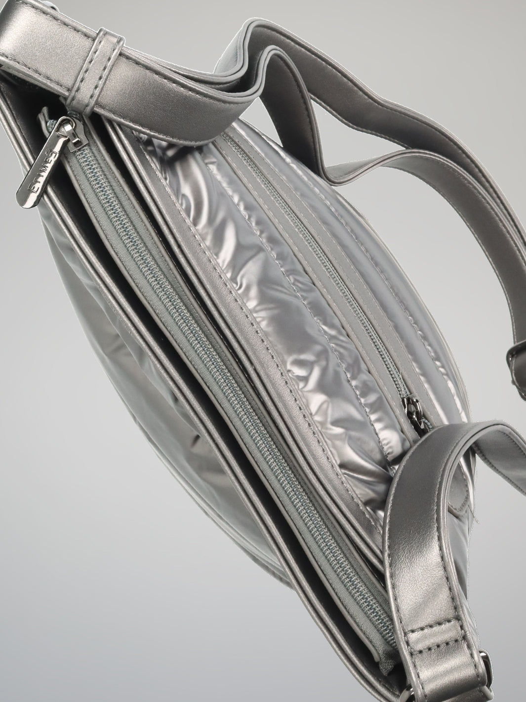 STYLISH HANDBAG - METALLIC