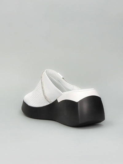 LEATHER SLIPPERS - WHITE