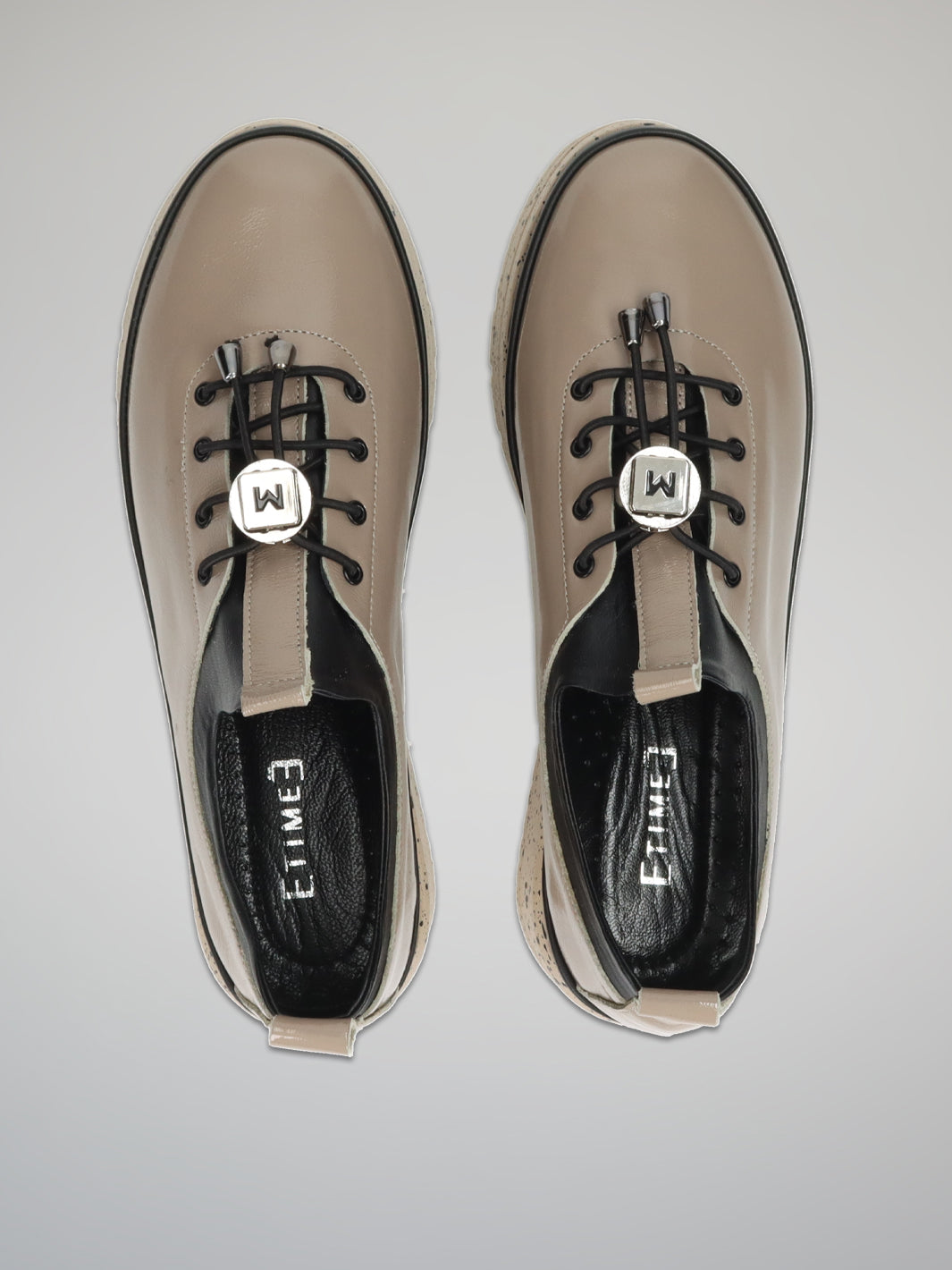 LEATHER LOW SHOES - BEIGE